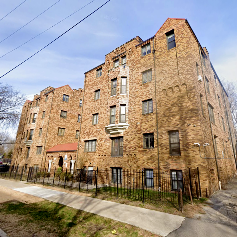 Large détroit apartment building